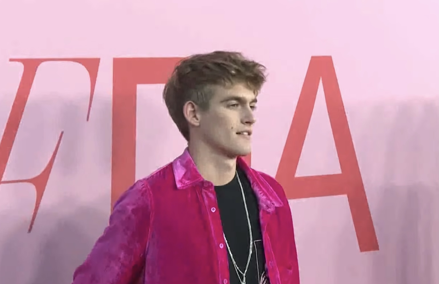 A murit Presley Gerber, fiul lui Cindy Crawford / Avea 27 de ani / Era internat într-un centru de reabilitare